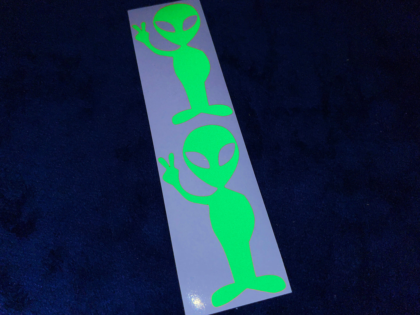 Valueviz Reflective Alien Peace (Medium) Stickers