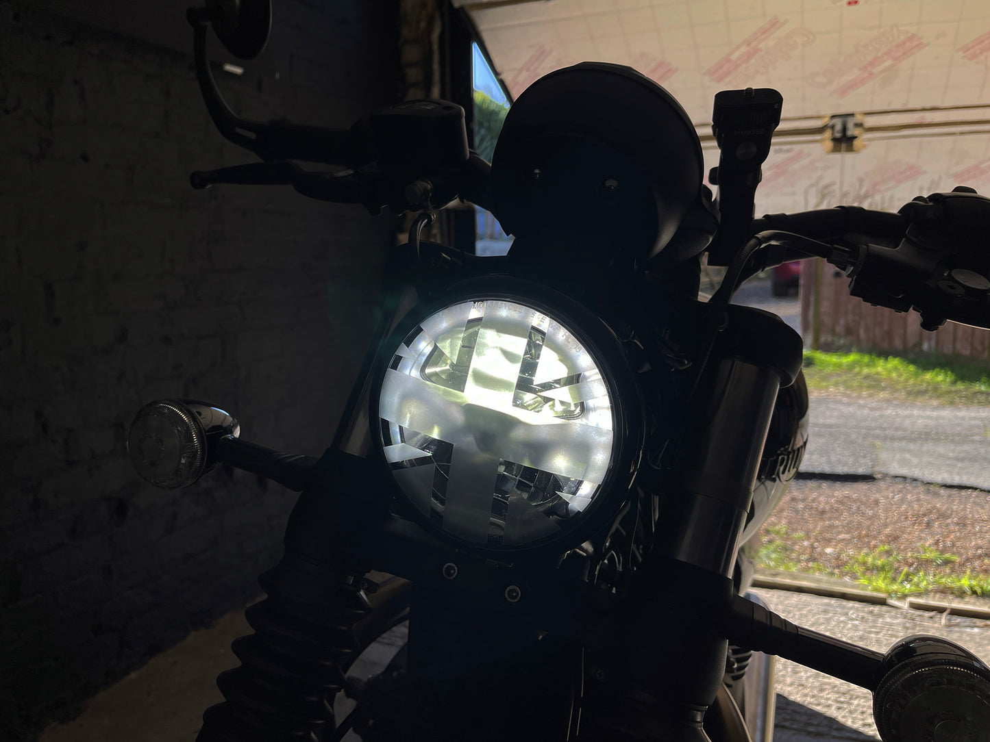 Union Jack Headlight Sticker for Triumph Bobber