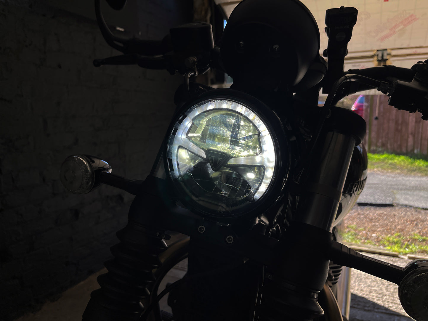 Union Jack Headlight Sticker for Triumph Bobber