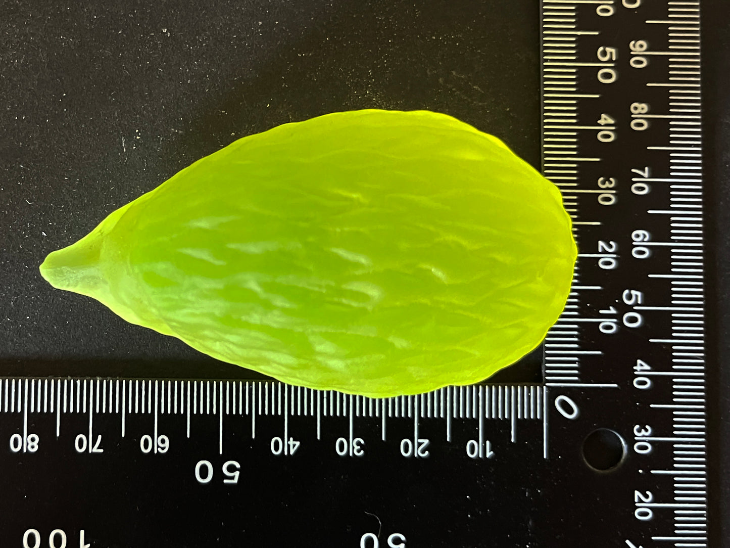 Uranium Vaseline Glass Hedgehog