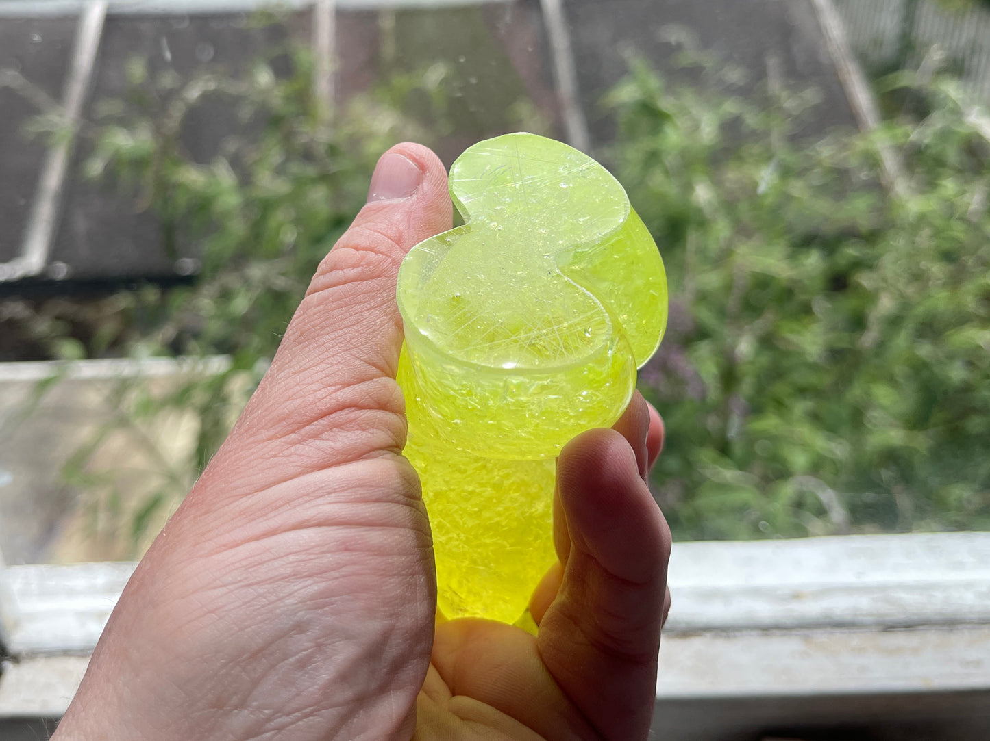 Uranium Glass Resin Ghost Female Figure (Uresinium)