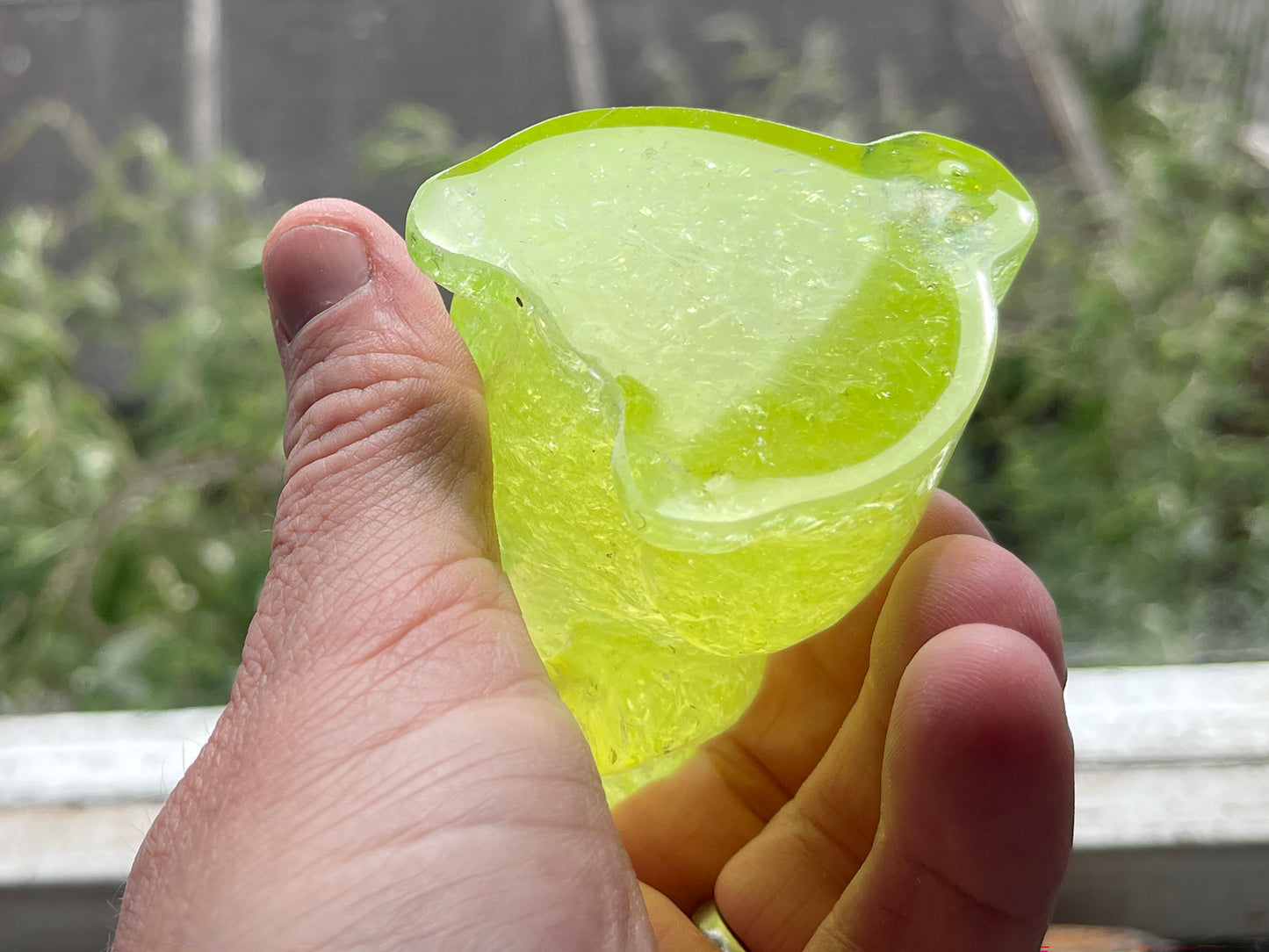 Uranium Glass Resin Rabbit (Uresinium)