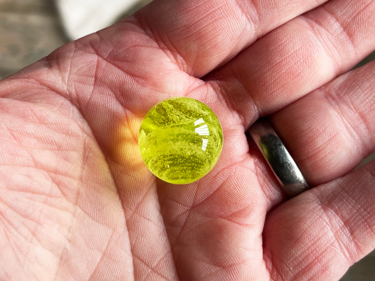 Uranium Glass 20mm Shooter Marble