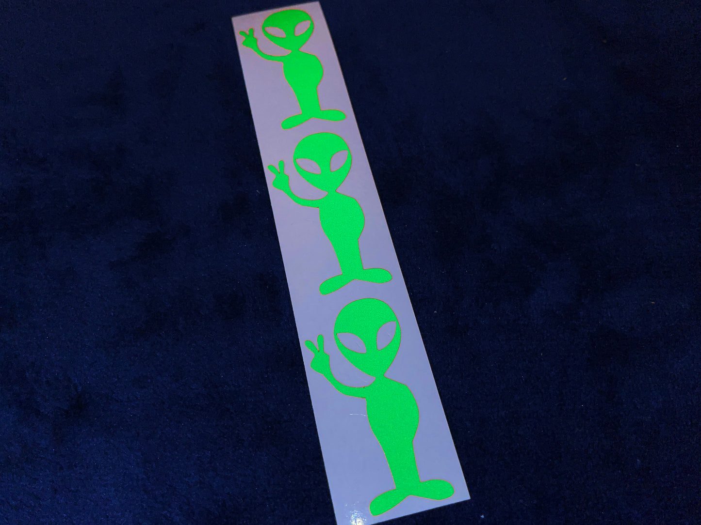 Valueviz Reflective Alien Peace (Small) Stickers