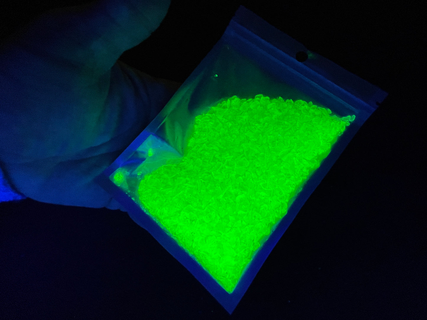5mm Graded Crushed Uranium Glass