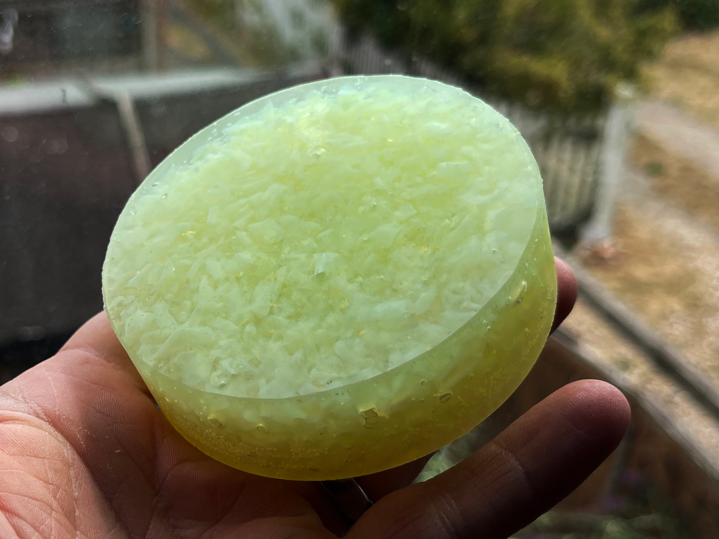 Uranium Glass Resin Dove MDMA Tablet (Uresinium)