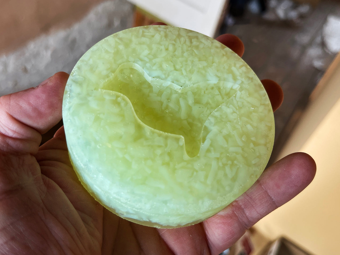 Uranium Glass Resin Dove MDMA Tablet (Uresinium)