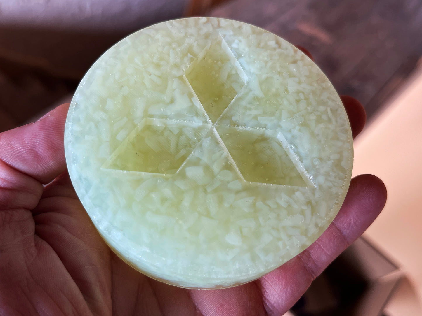 Uranium Glass Resin Mitsi MDMA Tablet (Uresinium)