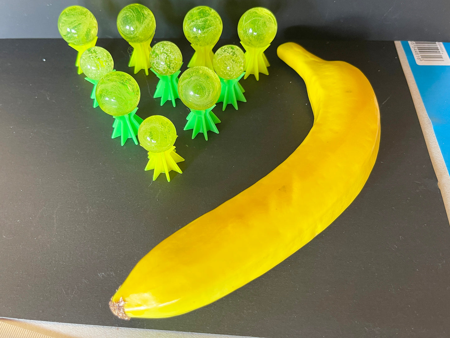 UV Reactive Marble Display Stand