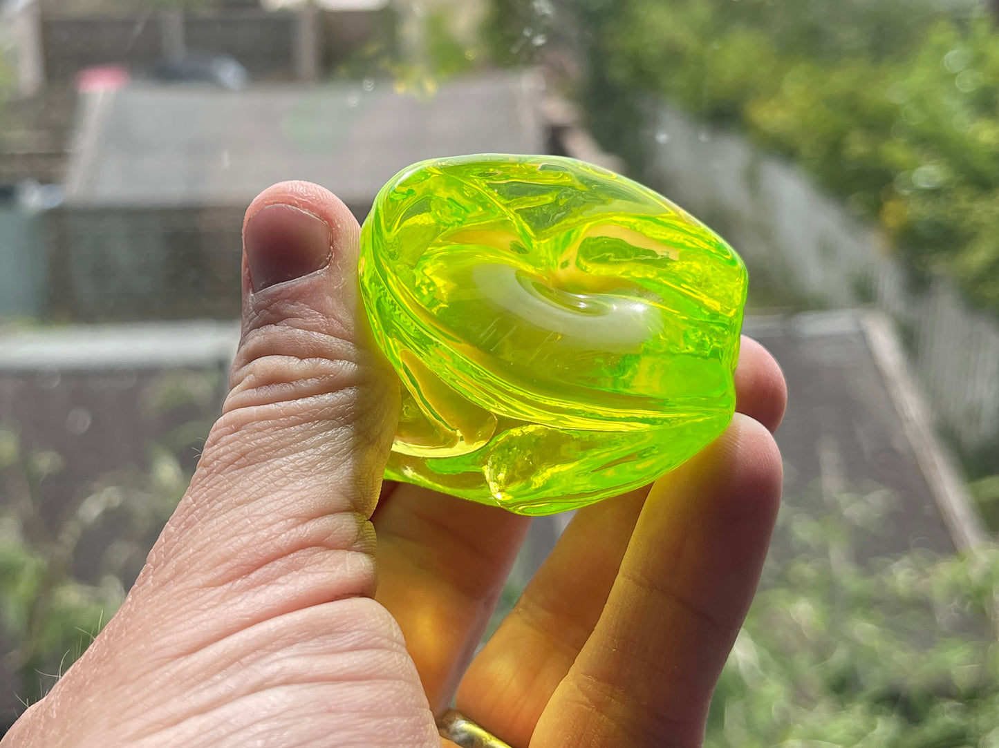 Uranium Vaseline Glass Frog