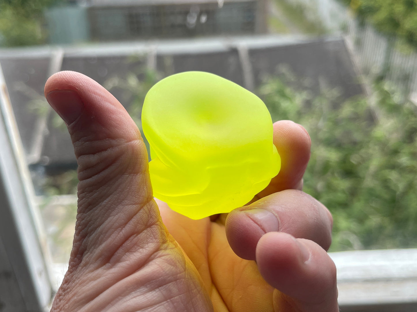 Uranium Vaseline Glass Frog