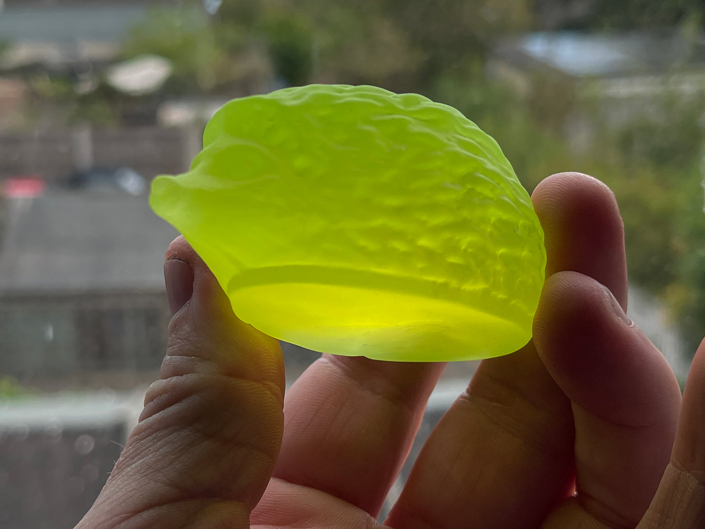 Uranium Vaseline Glass Hedgehog