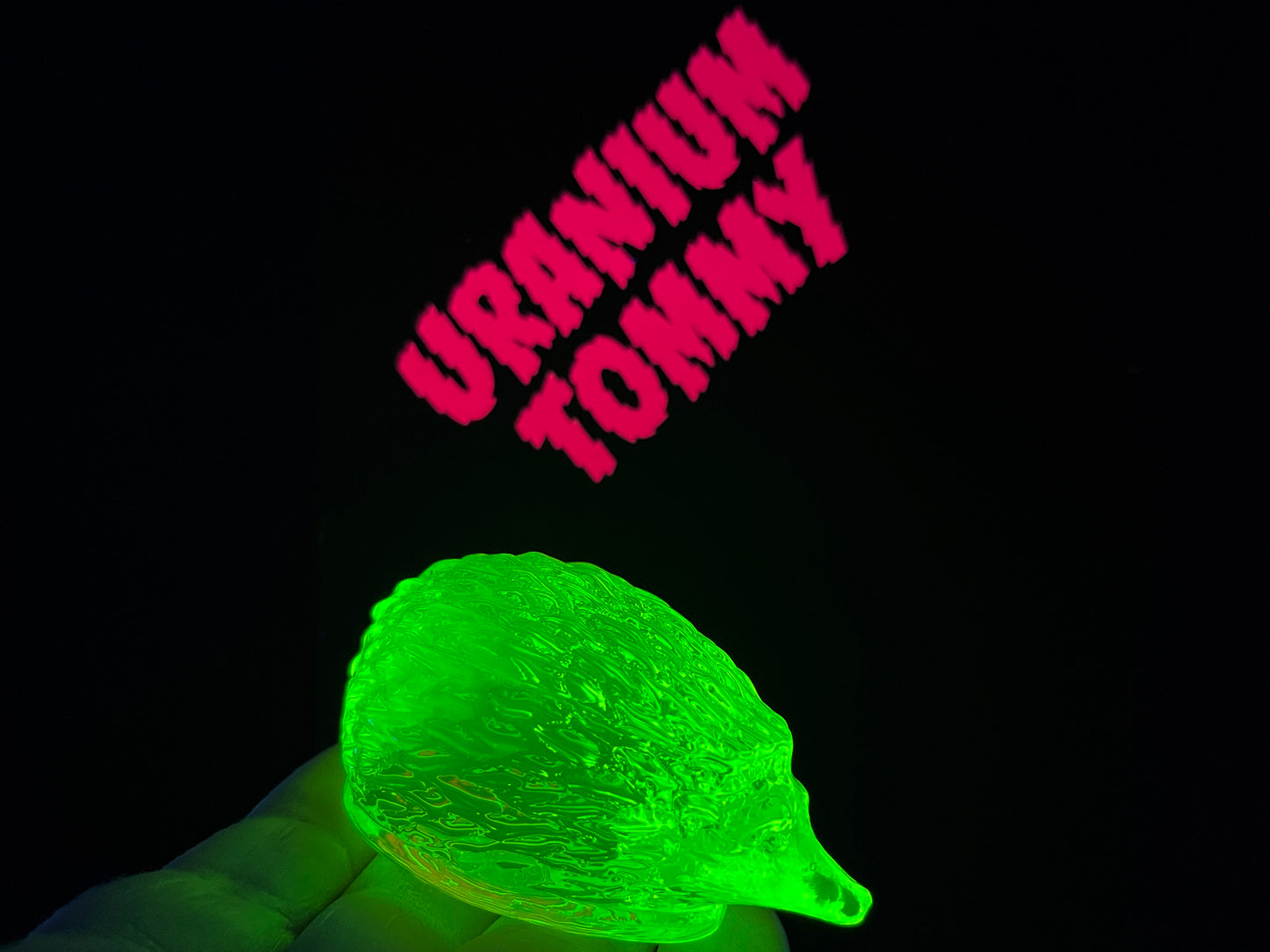 Uranium Vaseline Glass Hedgehog
