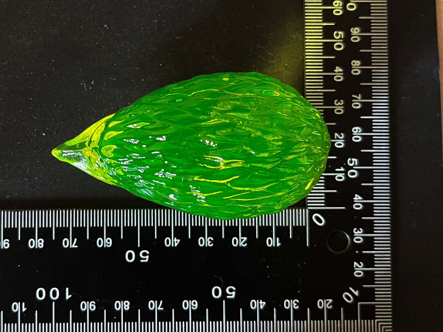 Uranium Vaseline Glass Hedgehog