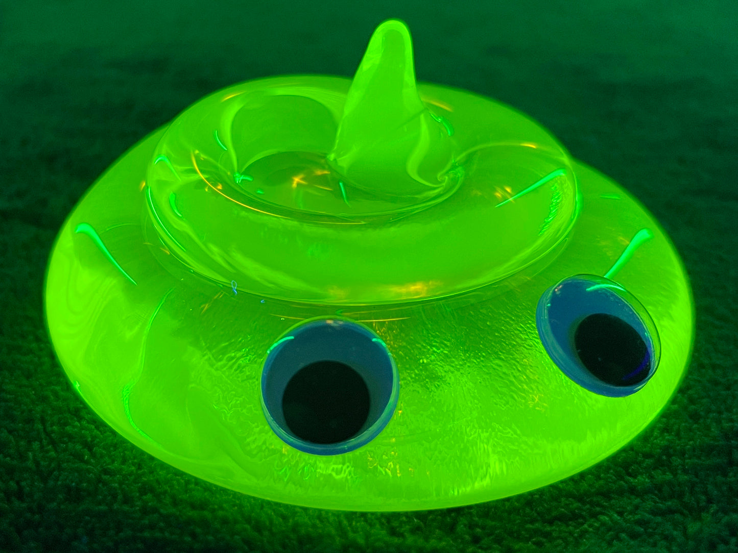 Uranium Glass Poop