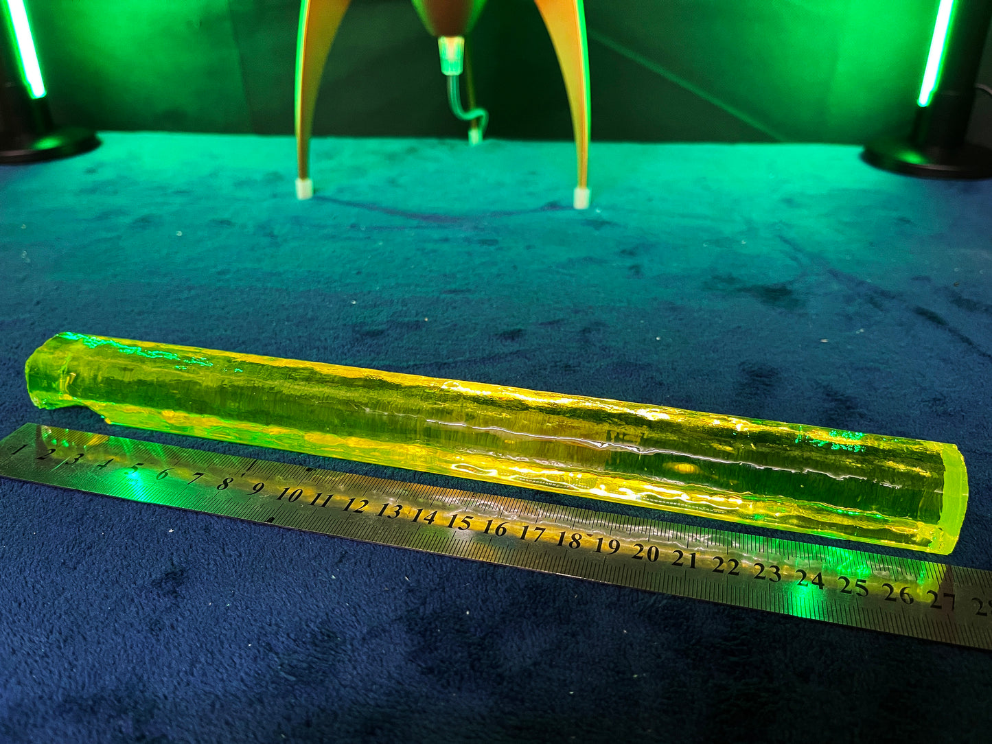Uranium Glass Rod