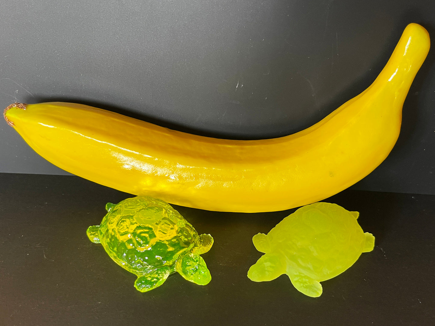 Uranium Vaseline Glass Turtle