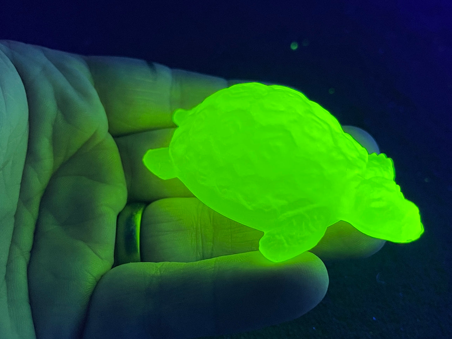 Uranium Vaseline Glass Turtle