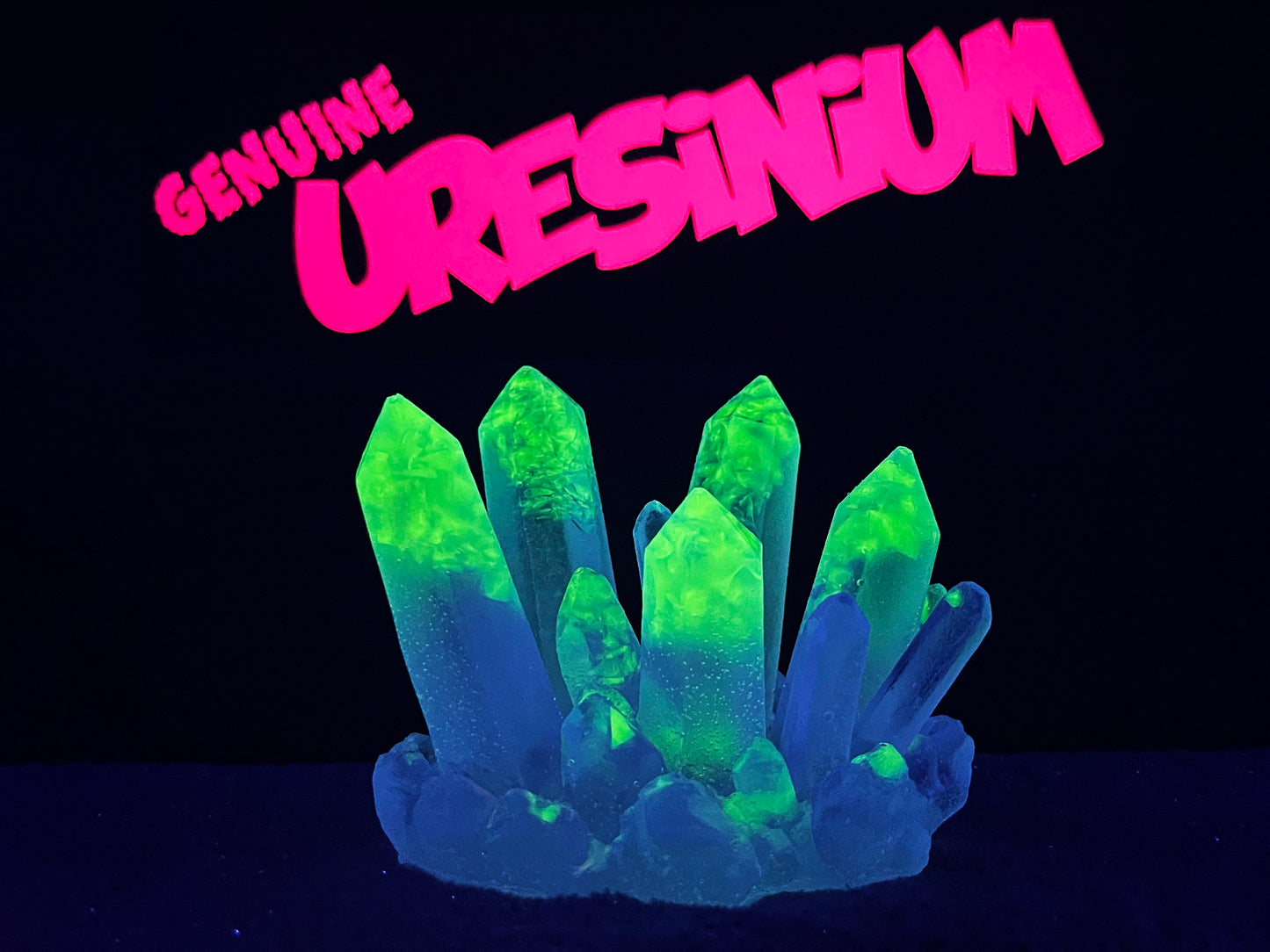 Uranium Glass Resin Crystal Formation (Uresinium)