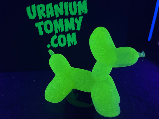 Uranium Glass Resin Balloon Dog (Uresinium)