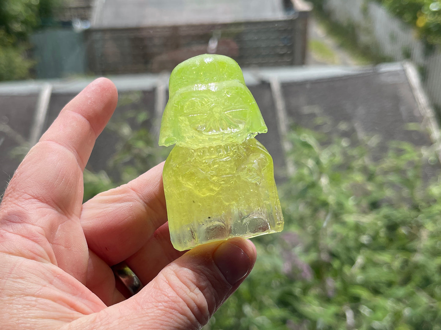 Uranium Glass Resin Black Knight (Uresinium)