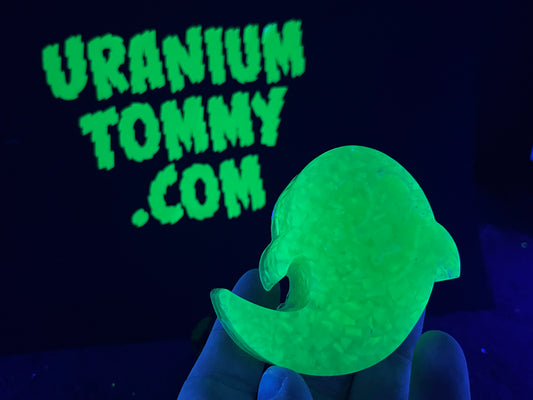 Uranium Glass Resin Friendly Ghost - Custard (Uresinium)