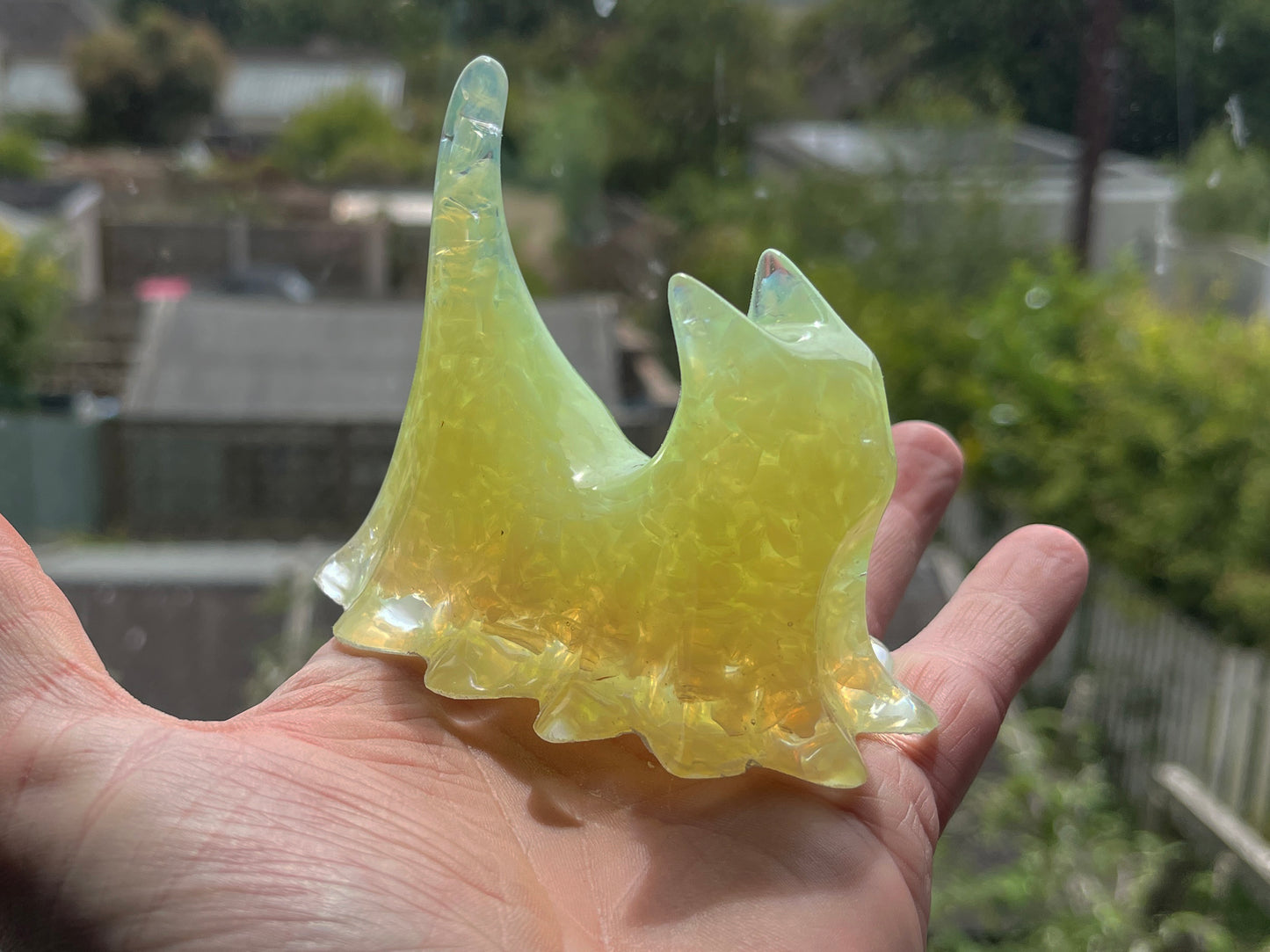 Uranium Glass Resin Ghost Cat - Custard (Uresinium)