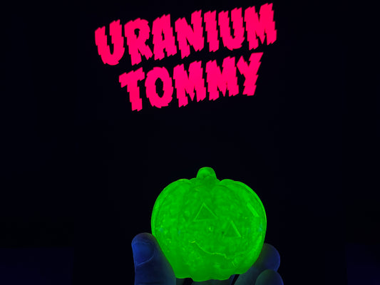 Uranium Glass Resin Ghost Pumpkin (Uresinium)