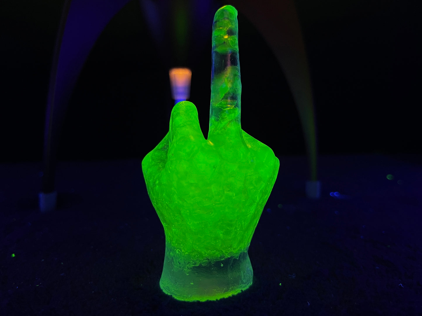 Uranium Glass Resin Middle Finger (Uresinium)