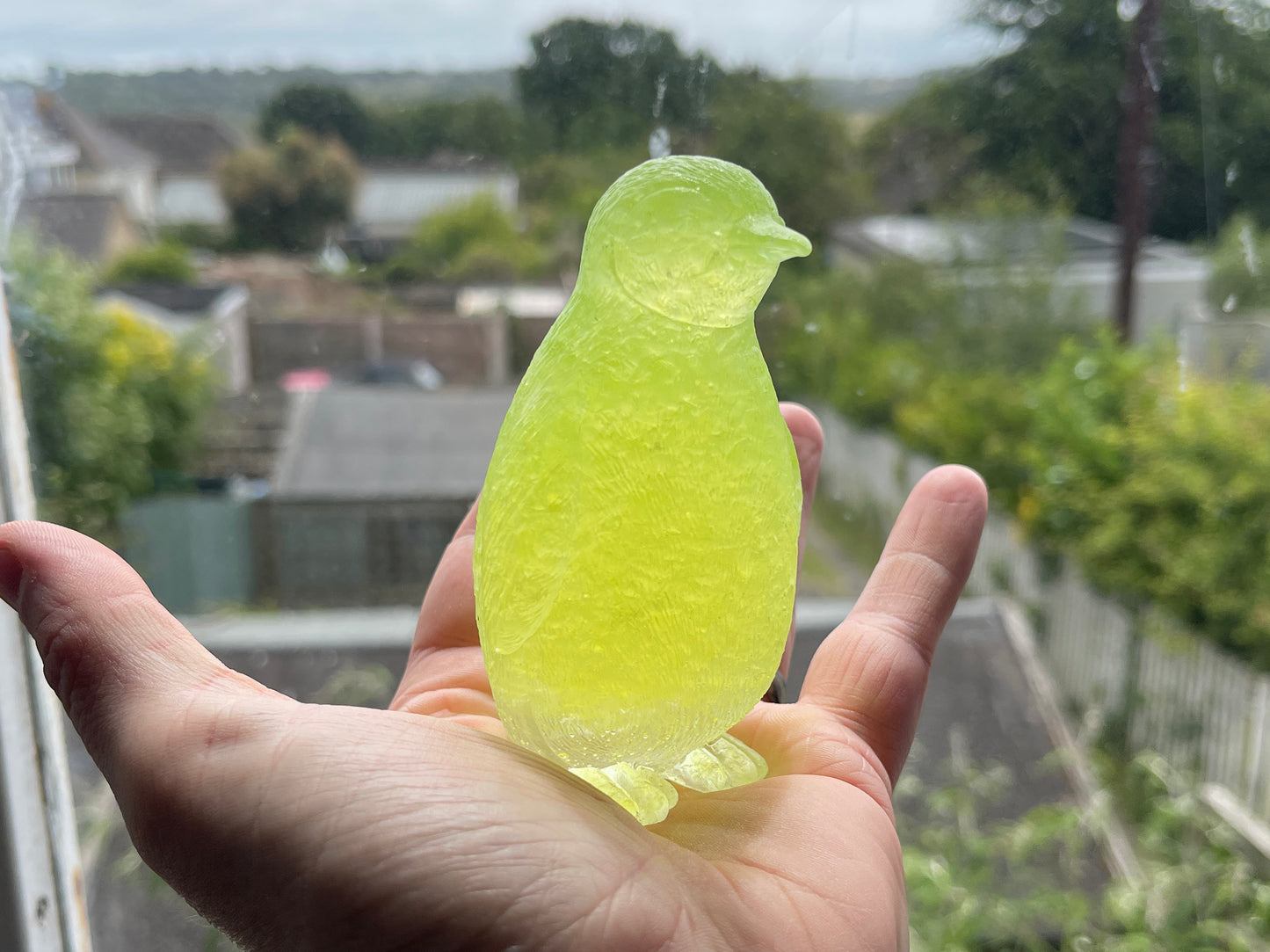 Uranium Glass Resin Penguin (Uresinium)