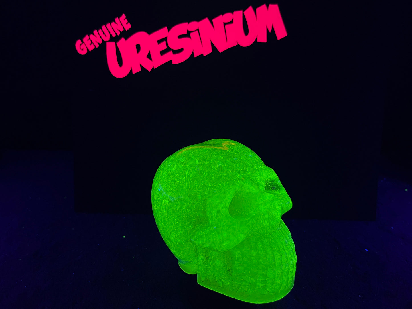 Uranium Glass Resin Skull Large (Uresinium)
