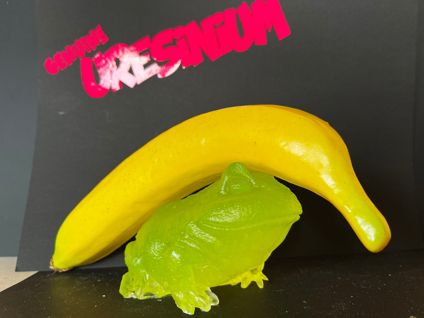 Uranium Glass Resin Toad (Uresinium)