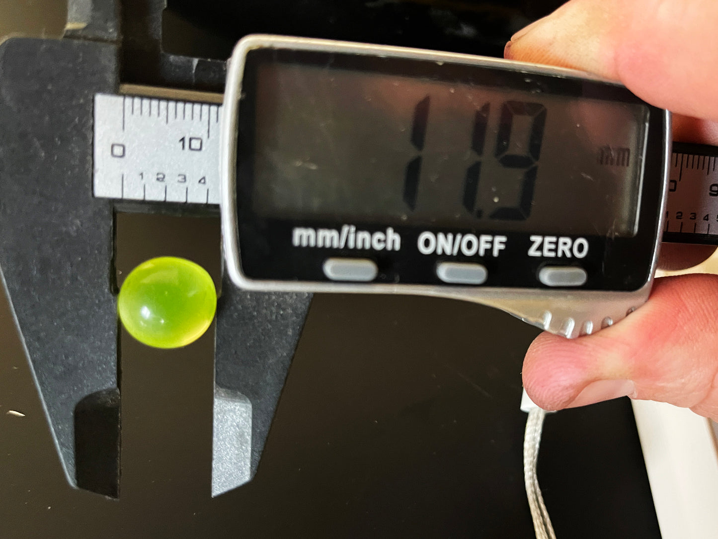 12mm Uranium Glass Marbles (Seconds)