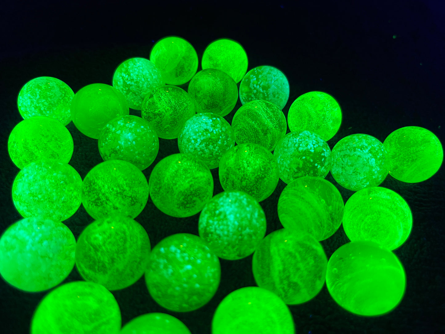 Uranium Glass 20mm Shooter Marble