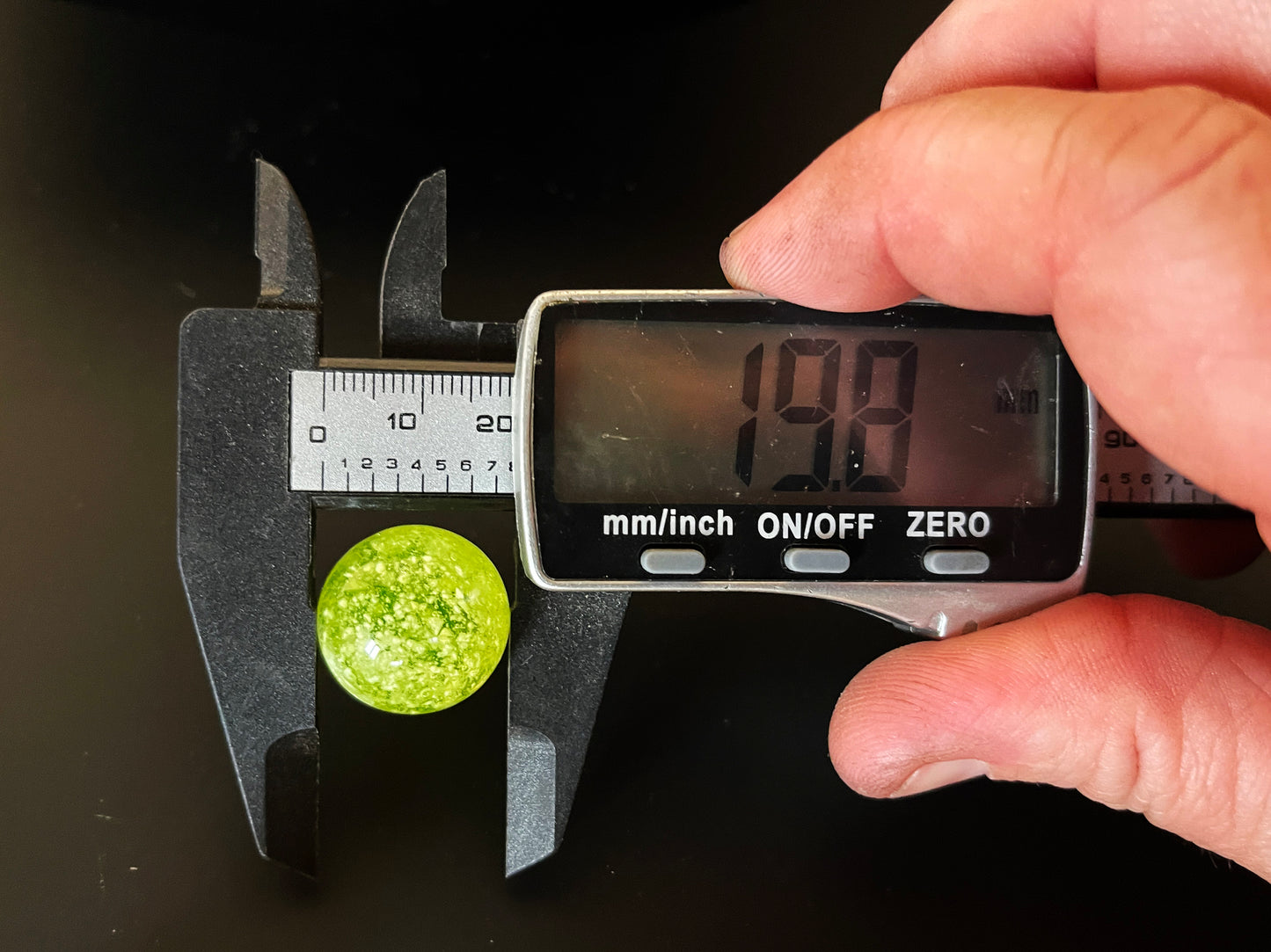 Uranium Glass 20mm Shooter Marble