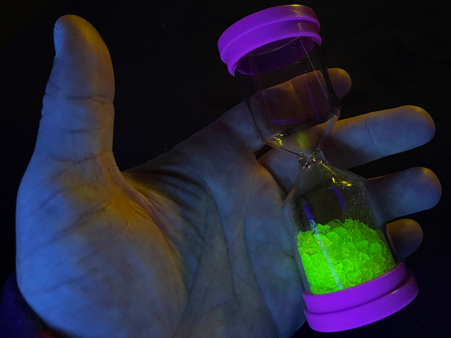 Uranium Glass Filled Egg Timer