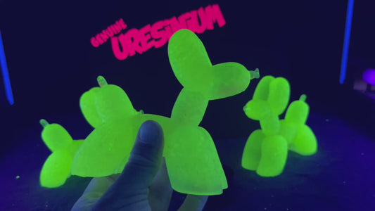 Uranium Glass Resin Balloon Dog (Uresinium)