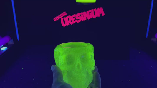 Uranium Glass Resin Skull Pot (Uresinium)